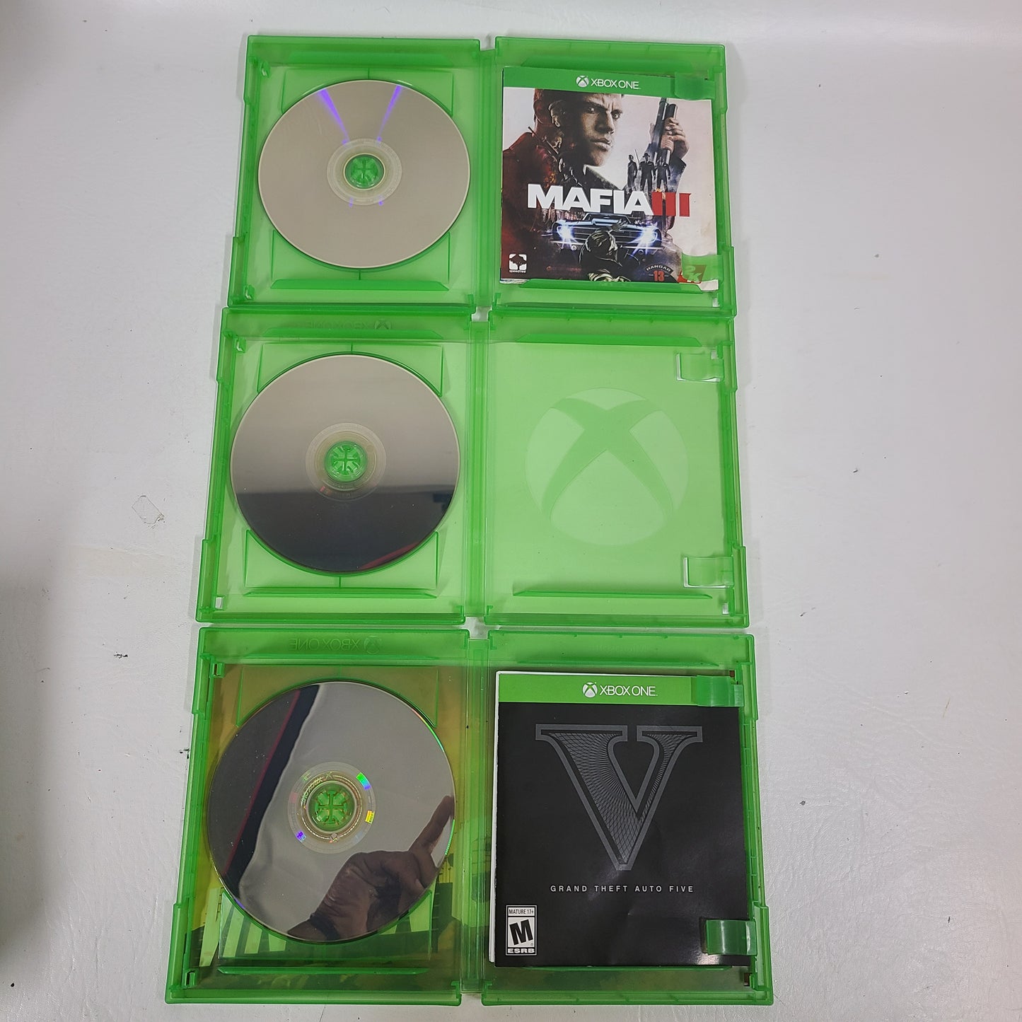 Lot of 3 Games Microsoft Xbox 360 Mafia III,Mad Max,Grand Theft Auto V