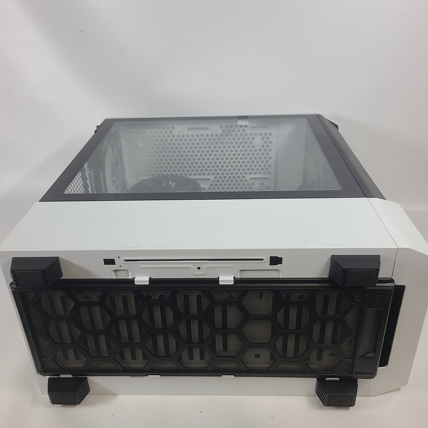 Periphio Custom PC Ryzen 5 5600G 3.90GHz 16GB RAM 1TB SSD AMD