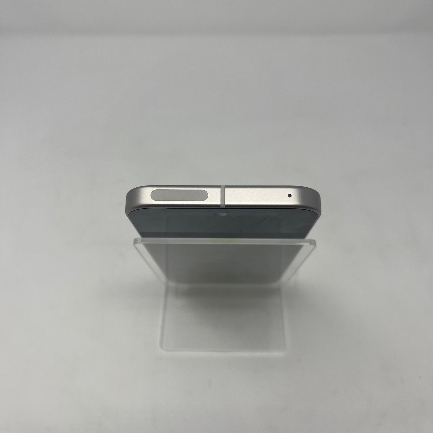 Unlocked Google Pixel 9 128GB Chalk