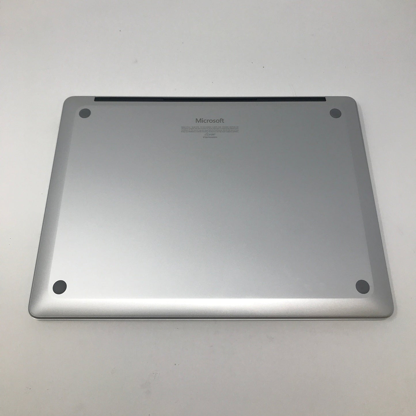 Microsoft Surface Laptop 7th Edition 2036 13.8 10-Core 3.4GHz 16GB RAM 512GB SSD