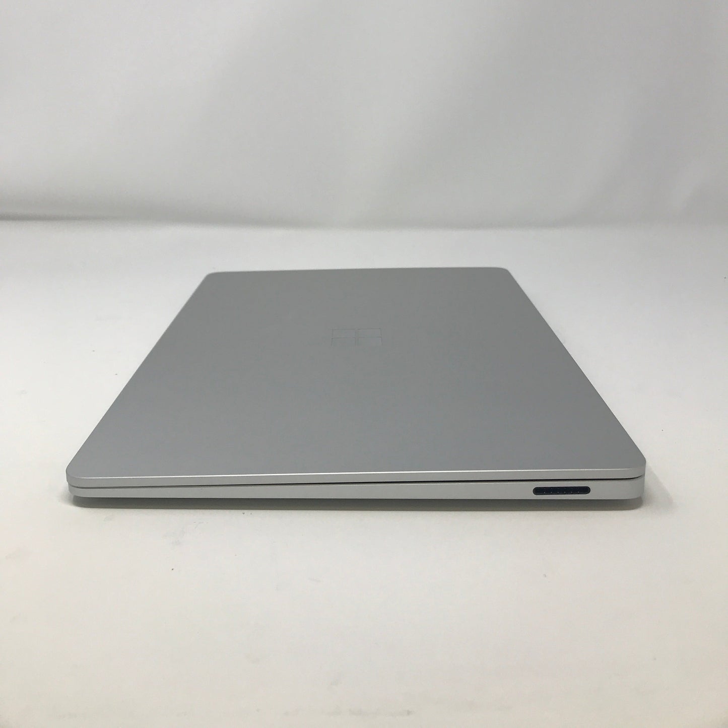 Microsoft Surface Laptop 7th Edition 2036 13.8 10-Core 3.4GHz 16GB RAM 512GB SSD