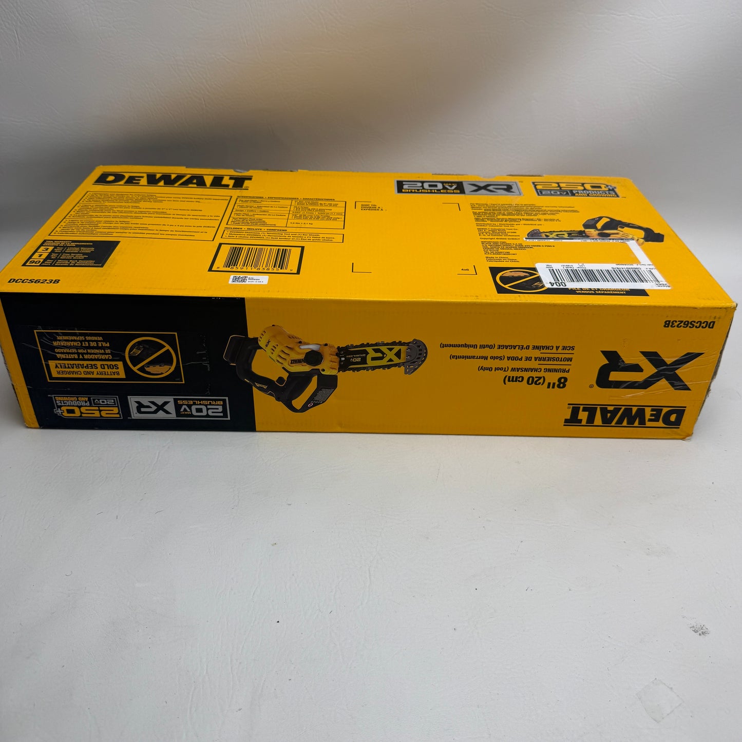 New DEWALT DCCS623B 20V MAX 8 in. Brushless Cordless Pruning Chainsaw