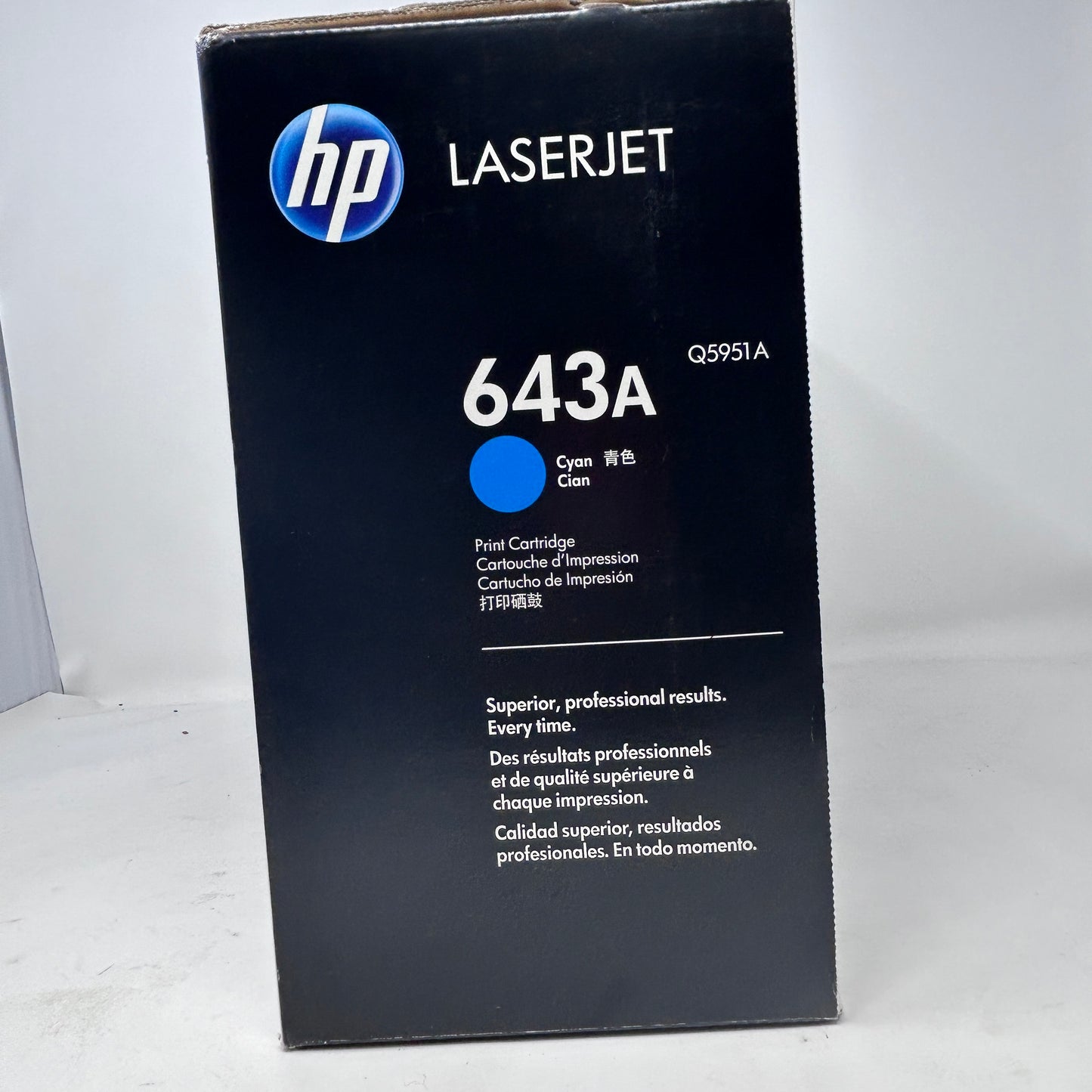New HP LaserJet 643A Toner Cartridge Cyan Q5951A