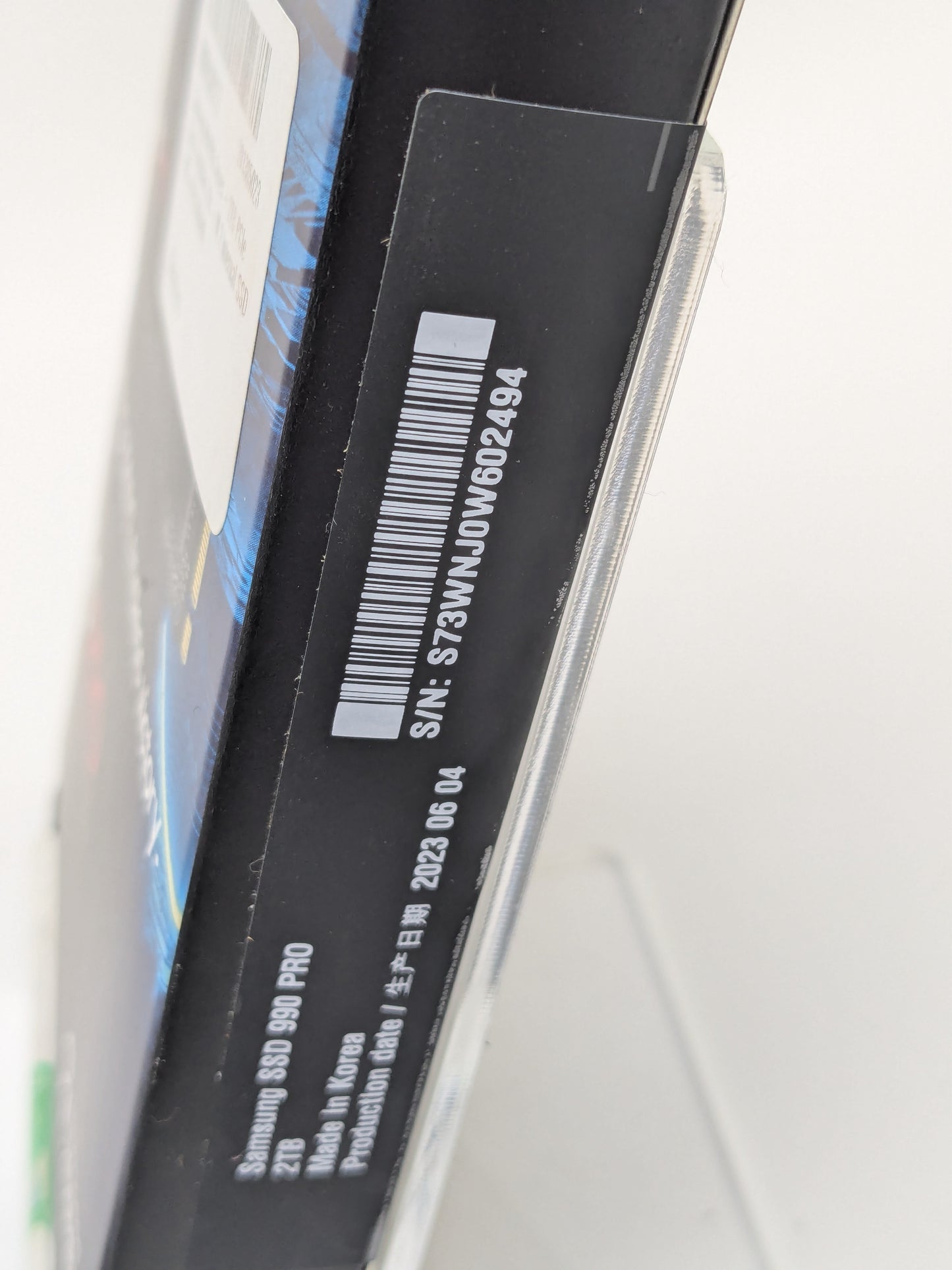 New Samsung M.2 2280 990 Pro 2TB PCIe 4.0 x4 SSD MZ-V9P2T0B/AM