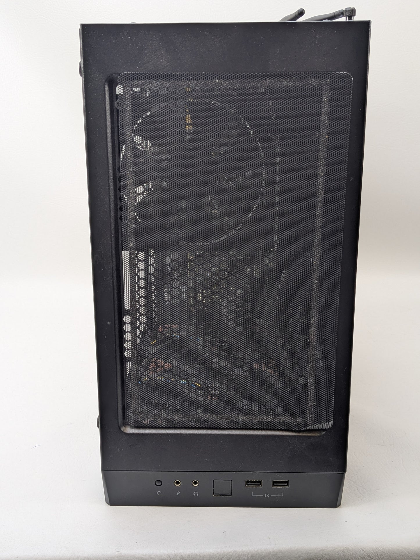 Fractal Desing Custom PC Ryzen 5 5600X 3.70GHz 32GB RAM 256GB SSD 1TB HDD Nvidia