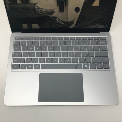 Microsoft  Surface Laptop 7th Edition 2036 13.8 10-Core 3.4GHz 16GB RAM 512GB SSD