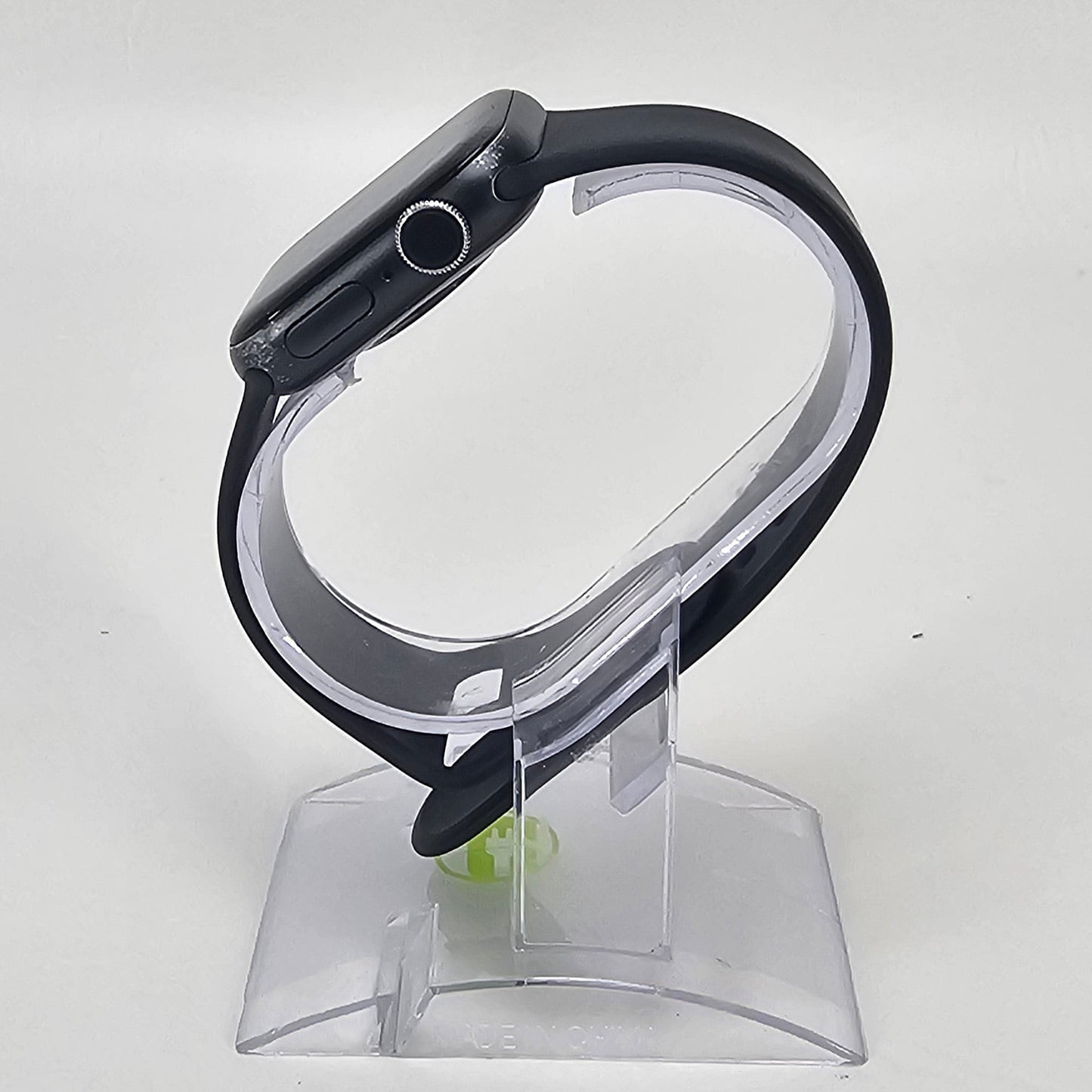 GPS Only Apple Watch Series 6 40MM Midnight Aluminum Sport Band 