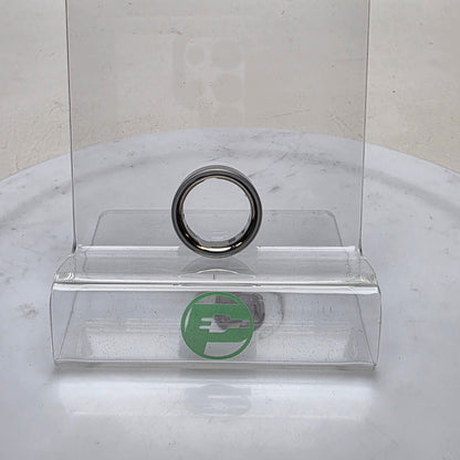 Oura Ring 4 Size 8 Silver Activity Tracker JZ90-54220-08