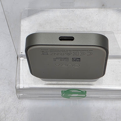 Oura Ring 4 Size 8 Silver Activity Tracker JZ90-54220-08