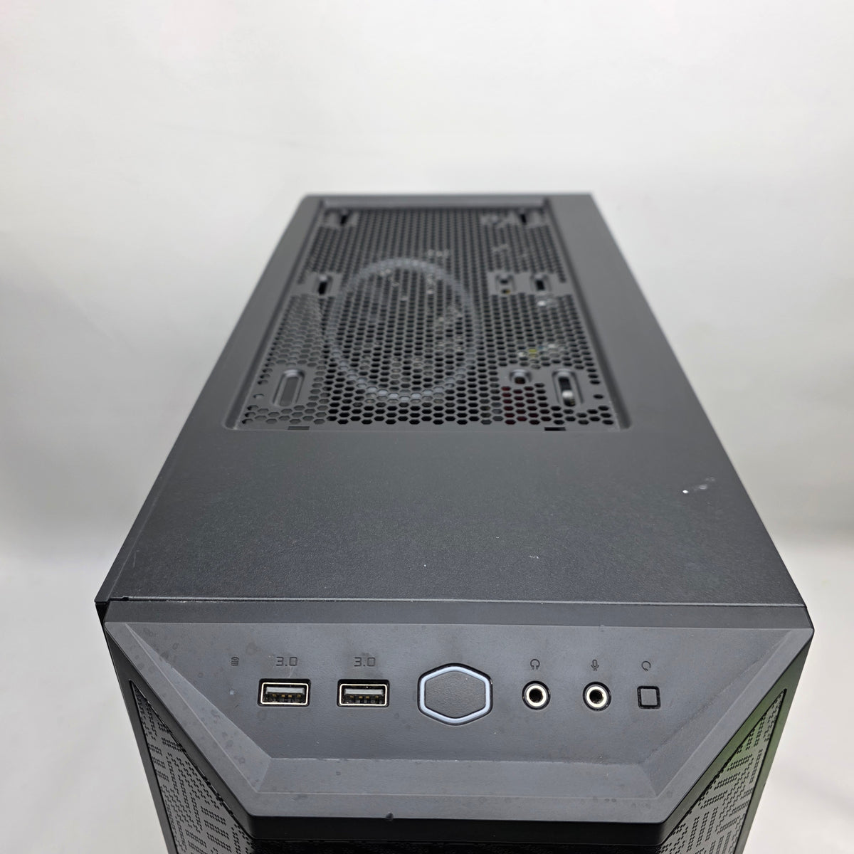 Cyberpower Pc C-Series i5-10400F 2.90GHz 8GB RAM 512GB SSD Nvidia GeForce GTX