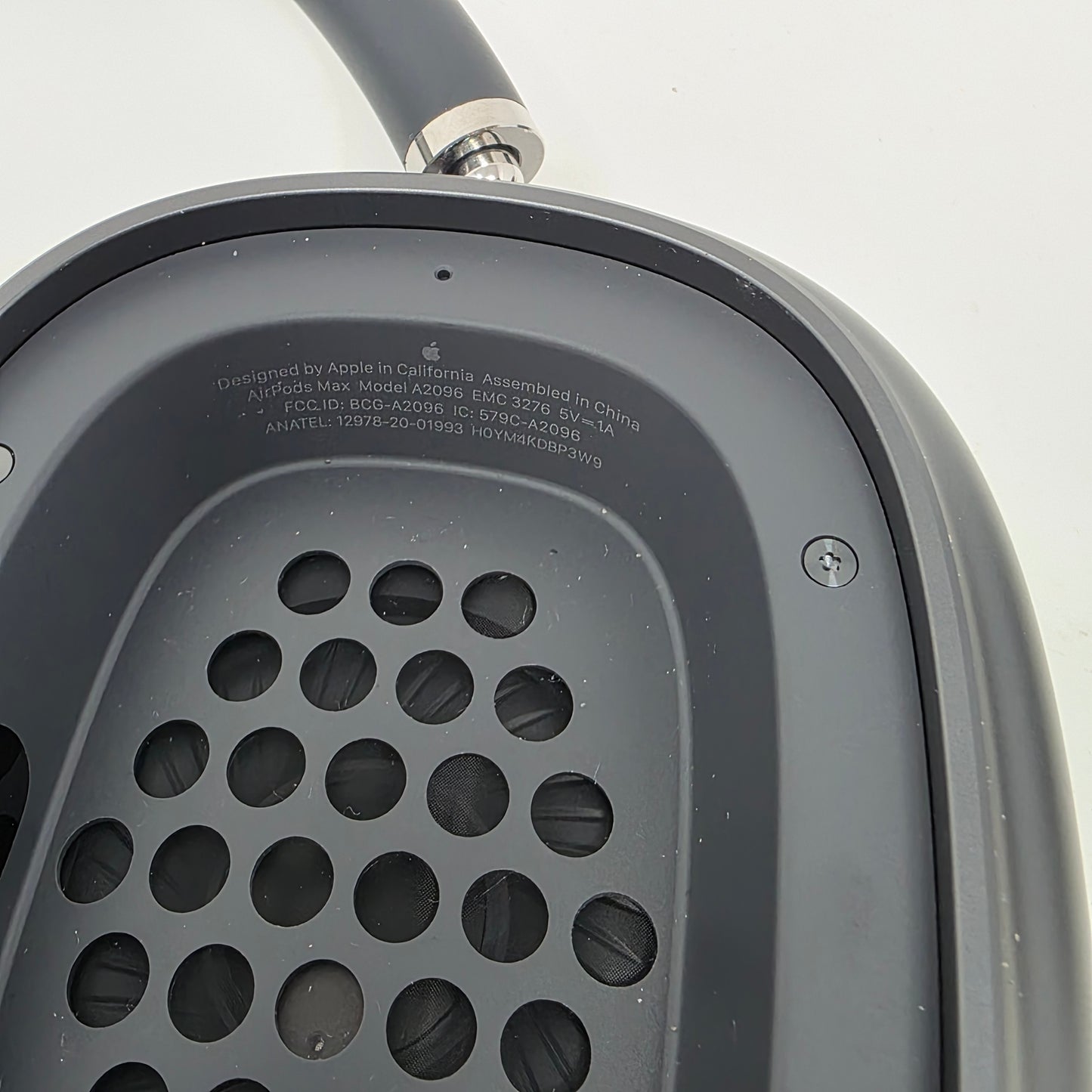 Apple AirPods Max Wireless Over-Ear Headphones Space Gray MGYH3AM/A