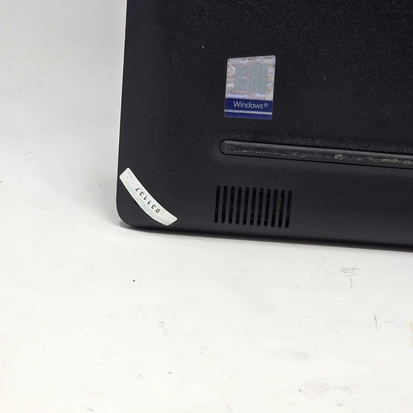 Dell Latitude 3500 15.6" i5-8265U 1.6GHz 8GB RAM 256GB SSD