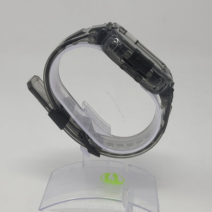 GPS Only Apple Watch SE 3 40MM Midnight Aluminum Black Transparent Rugged Bumper  MEH94LW/A