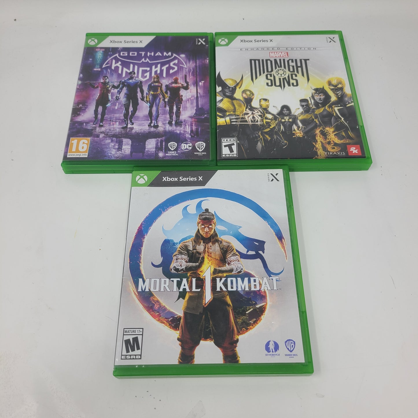 Lot 3 Xbox Series X Game Gotham Knights Midnight Suns Mortal Kombat 1