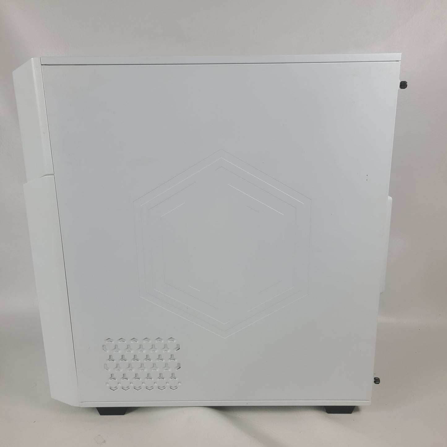 Periphio Custom PC Ryzen 5 5600G 3.90GHz 16GB RAM 1TB SSD AMD
