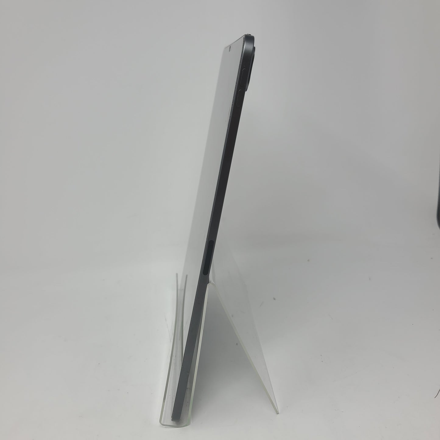 WiFi Only Apple iPad Pro 12.9" 4th Gen 256GB Space Gray NXAT2LL/A