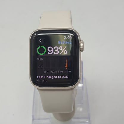 GPS Only Apple Watch SE 3 40MM Starlight Aluminum Starlight Sport Band MEH54LW/A
