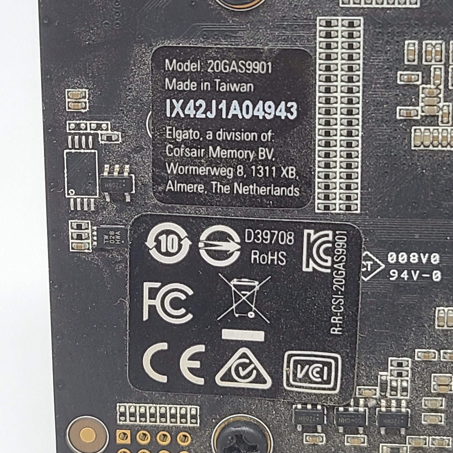 Elgato 4K60 Pro PCIe 4K Video Capture Card Plug-In HDMI In/Out 2-Port 20GAG9901