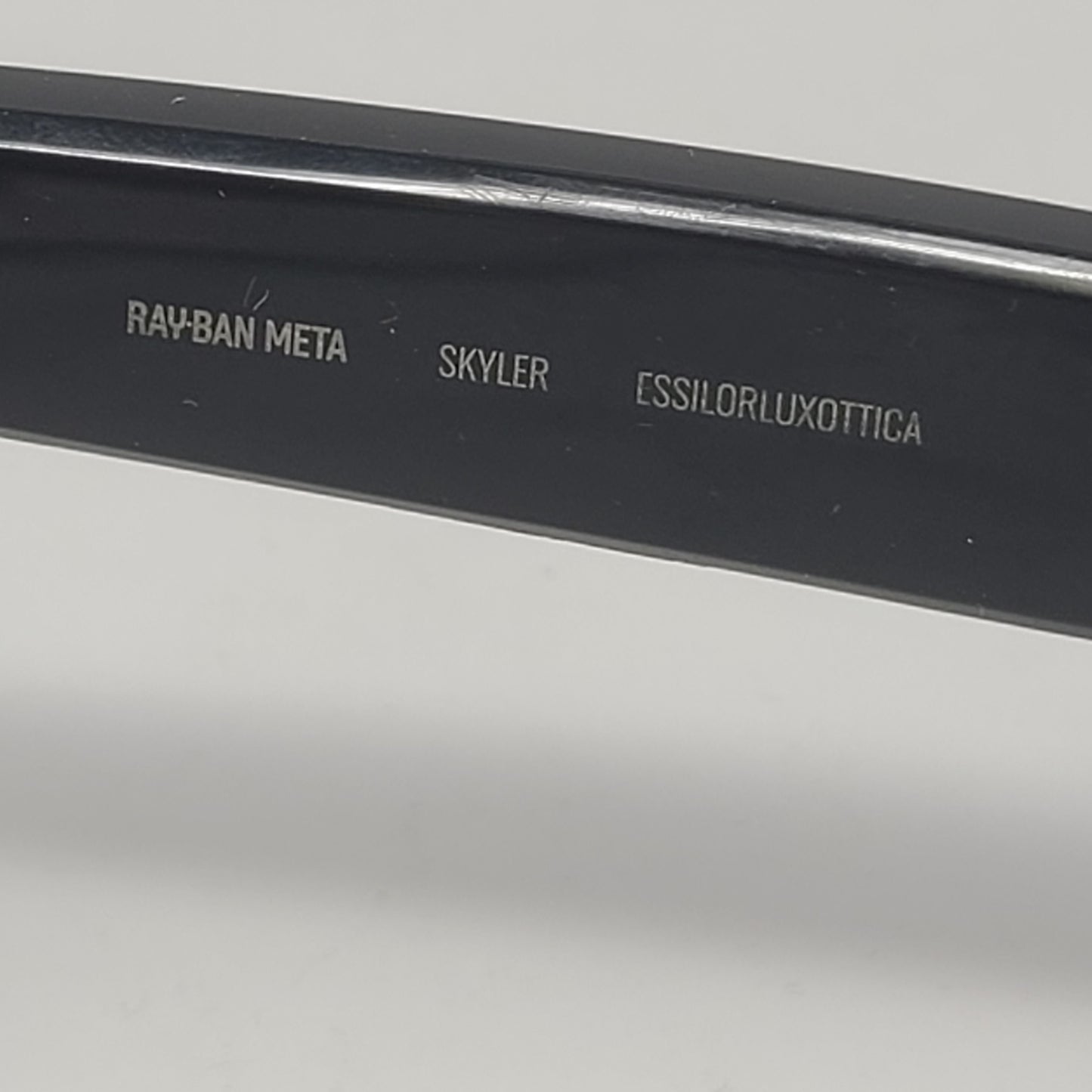 Ray-Ban Meta Skyler Gen 1 Shiny Black Transitions RW4010 AI Smart Glasses