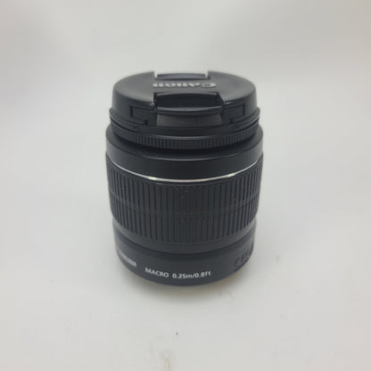 Canon EF-S zoom lens 18-55mm f/3.5-5.6 II Auto & Manual Lens