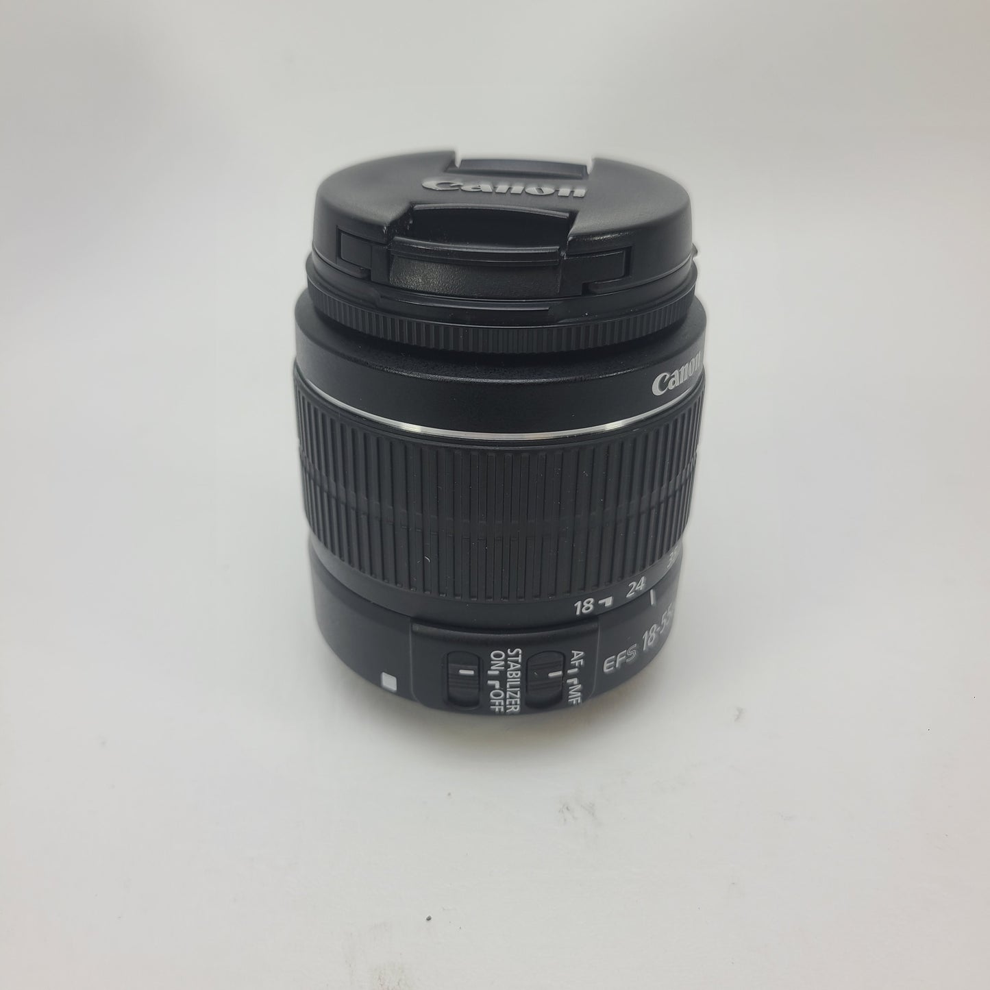 Canon EF-S zoom lens 18-55mm f/3.5-5.6 II Auto & Manual Lens