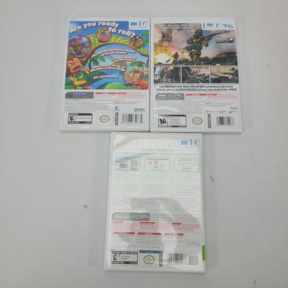 Lot of 3 Nintendo Wii Games Donkey Kong Country Returns Wii Play Call of Duty