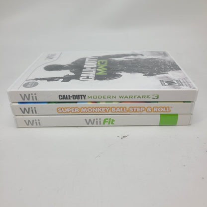 Lot of 3 Nintendo Wii Games Donkey Kong Country Returns Wii Play Call of Duty