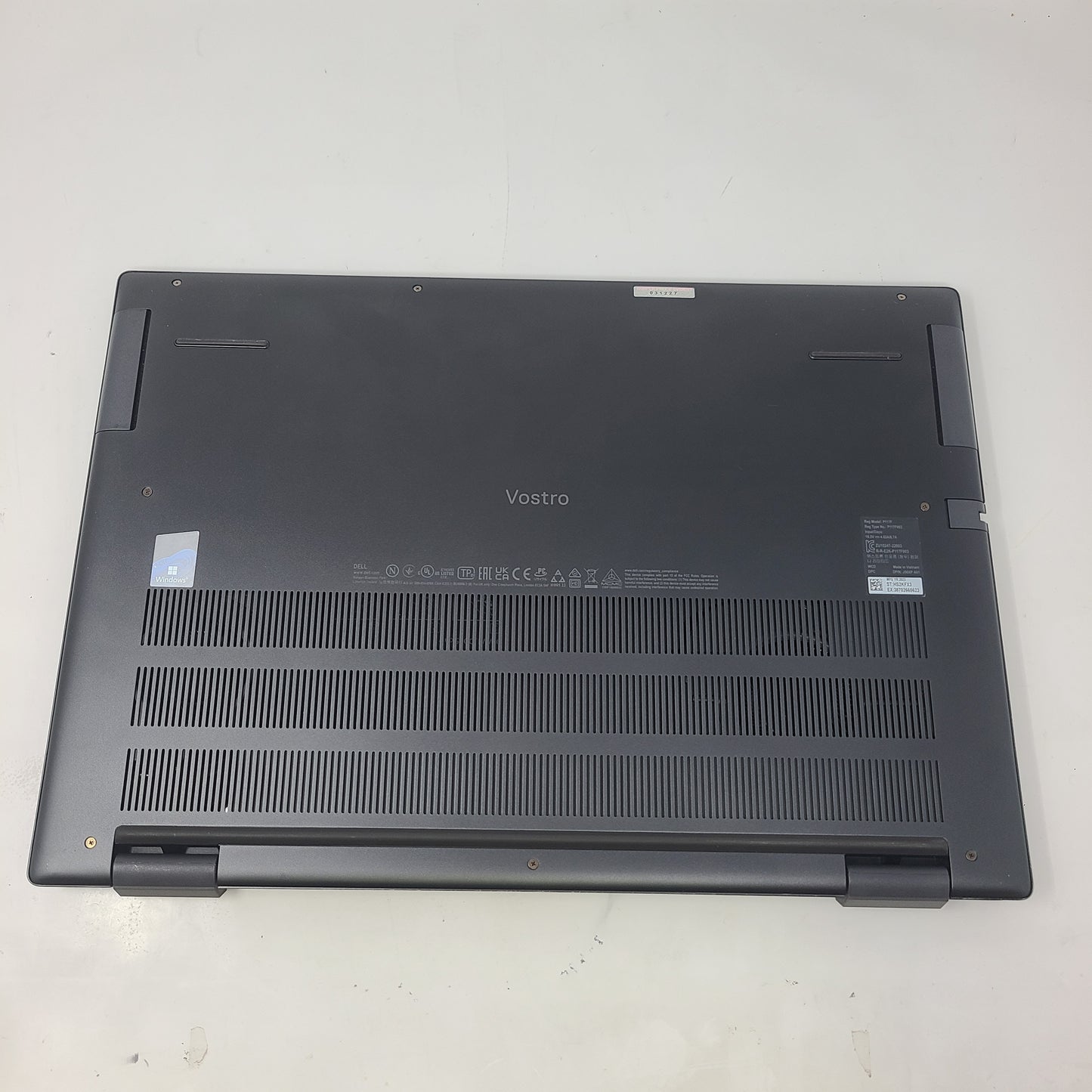 Dell Vostro 7620 16" i7-12700H 2.3GHz 16GB RAM 1TB SSD GeForce RTX 3050 Ti
