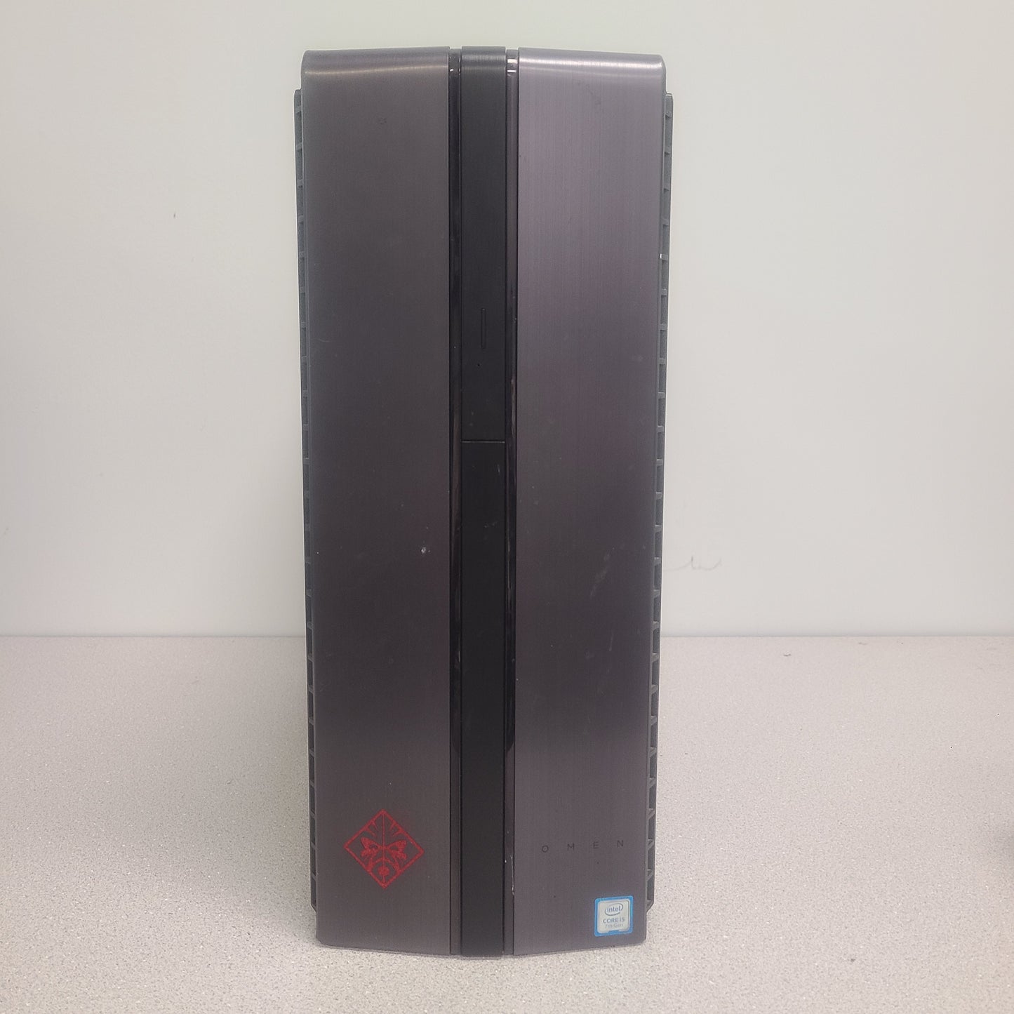 Omen Custom PC Core i5-7400 3.0GHz 16GB RAM 1TB HDD Nvidia GeForce GTX 1060
