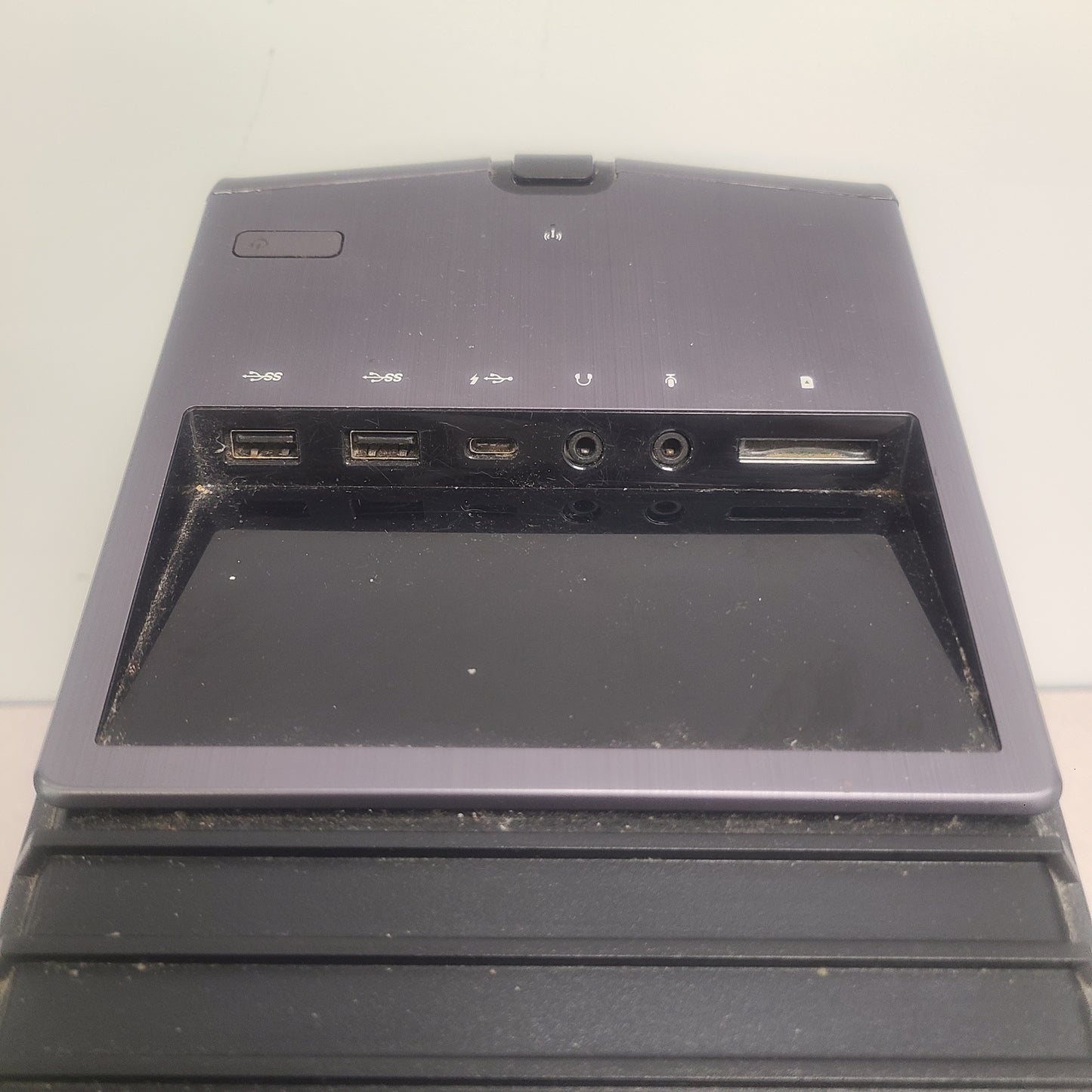 Omen Custom PC Core i5-7400 3.0GHz 16GB RAM 1TB HDD Nvidia GeForce GTX 1060
