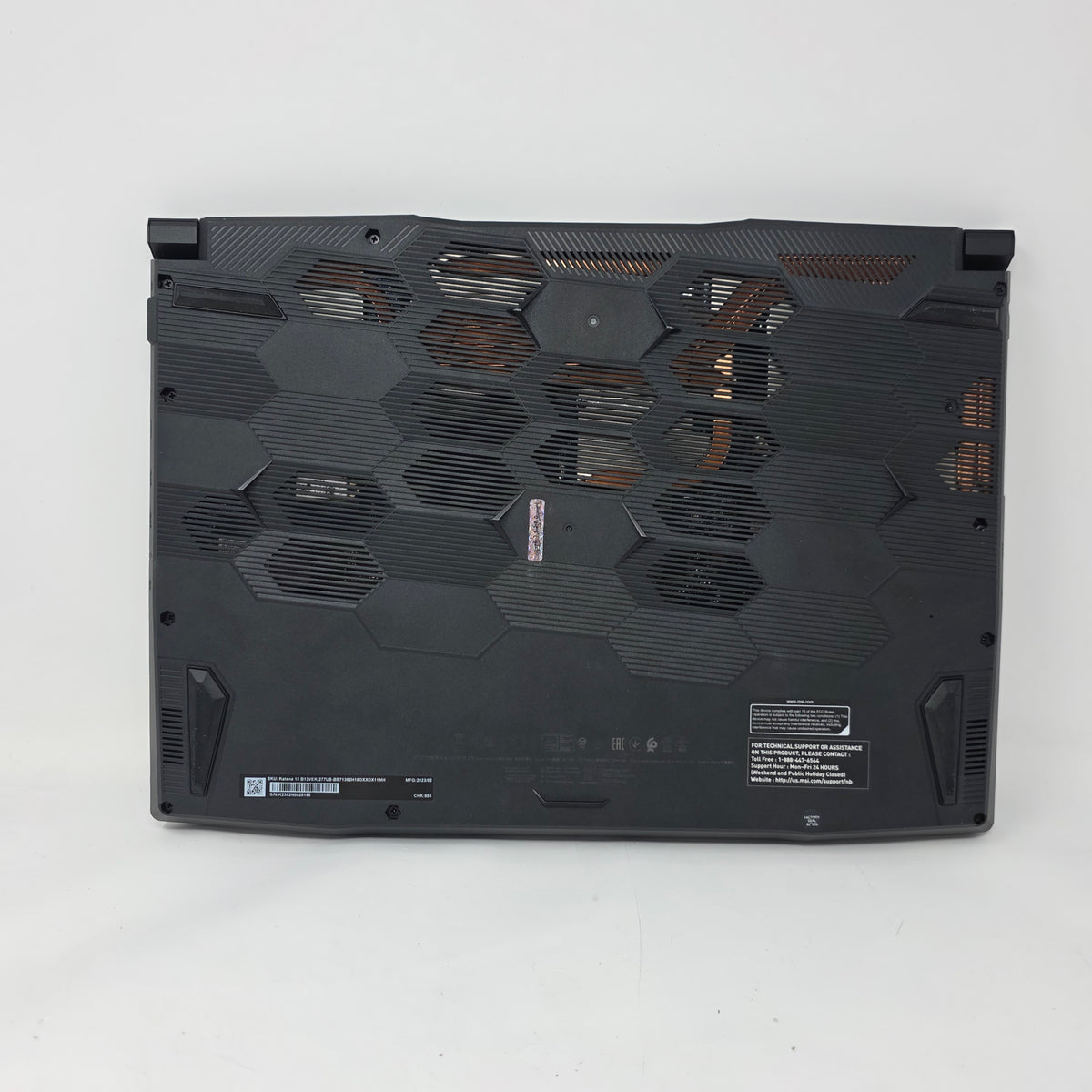 Razer Katana 15 B13VEK 15.6" i7-13620H 2.4GHz 16GB RAM 1TB SSD GeForce RTX 4050