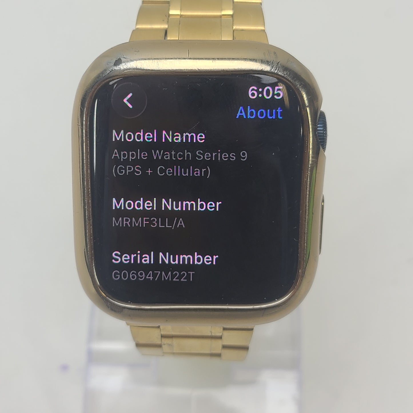 Apple Watch Series 9 45mm Midnight Aluminum GPS MRMF3LL/A Gold Stainless Link Band