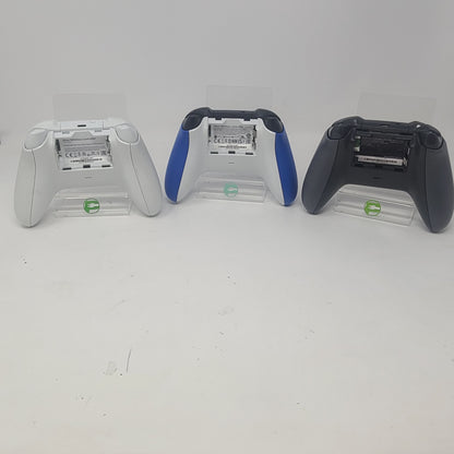 Lots of 3 Microsoft Xbox One Wireless Controller Multicolored