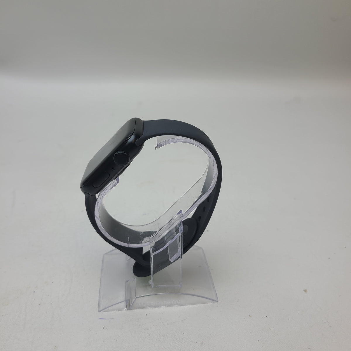 Unlocked Apple Watch SE 3 44MM Midnight Aluminum Black Sport Band MEPJ4LW/A