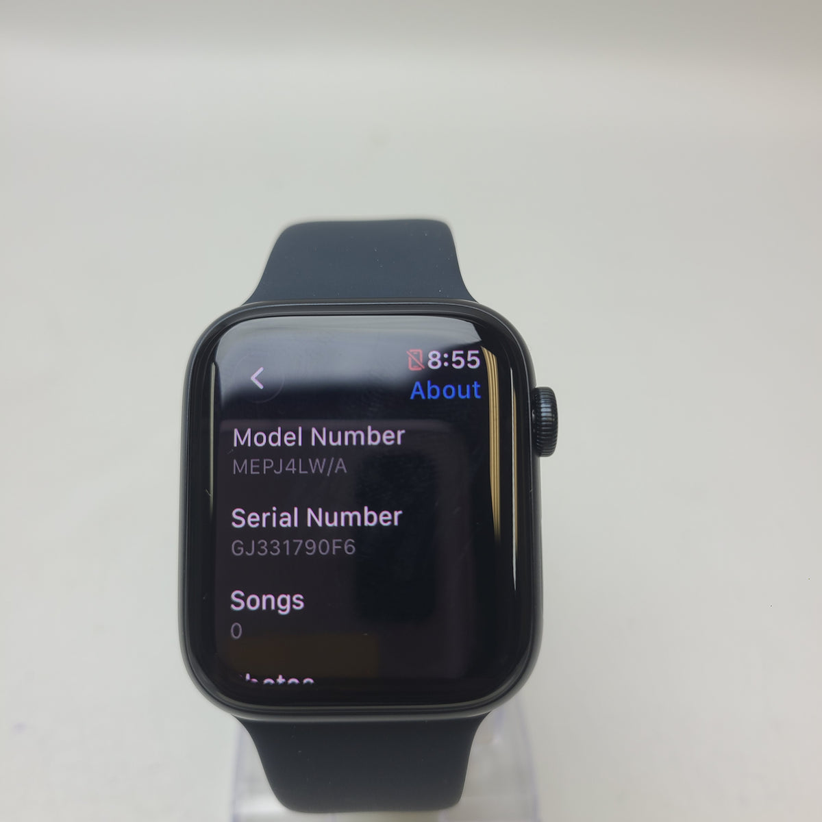 Unlocked Apple Watch SE 3 44MM Midnight Aluminum Black Sport Band MEPJ4LW/A