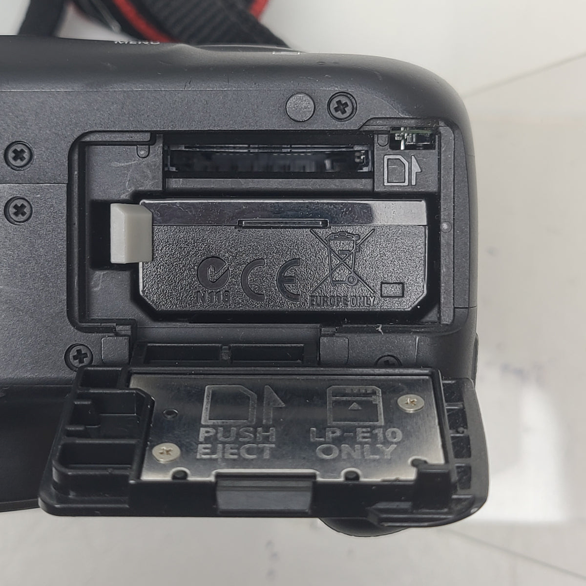 Canon EOS Rebel T100 18.0 MP Digital SLR DSLR Camera