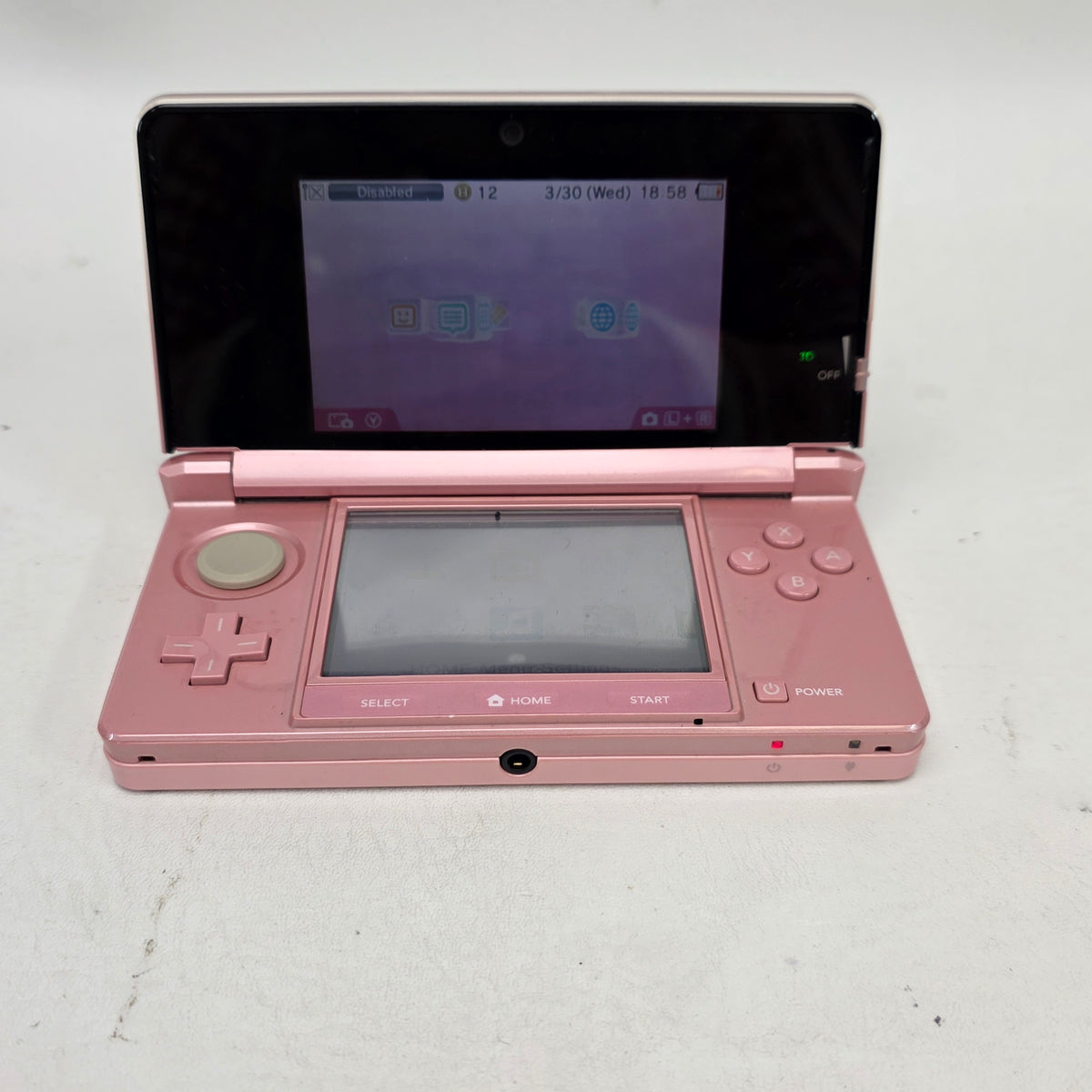 Nintendo 3DS Handheld Game Console CTR-001 Gloss Pink