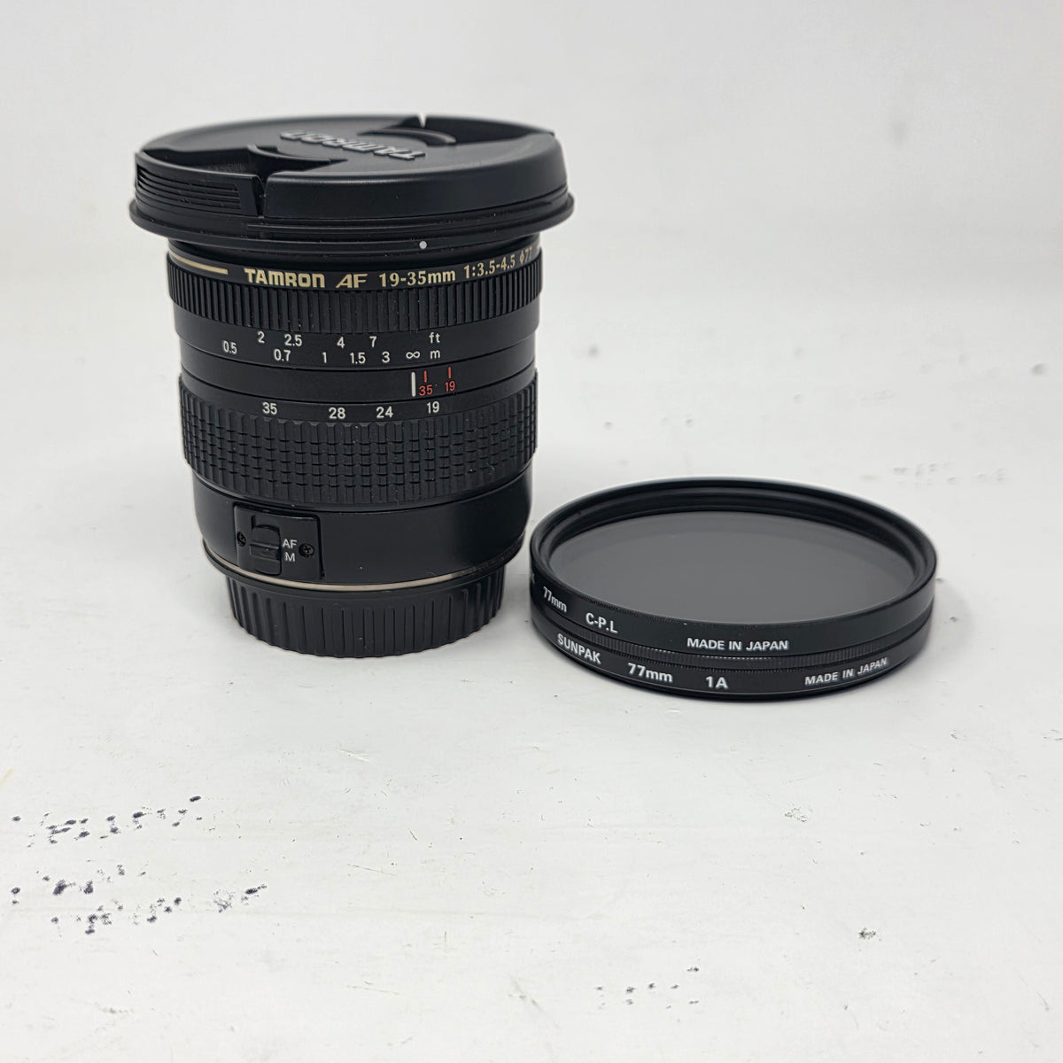 Tamron AF 19-35mm f/3.5-4.5 A10 Wide Angle Zoom Lens Camera Lens