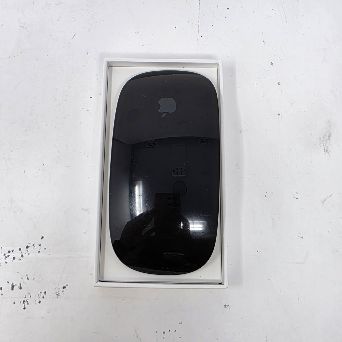Apple Magic Mouse A1657 MMMQ3AM/A Wireless Bluetooth Multi-Touch Mouse Black
