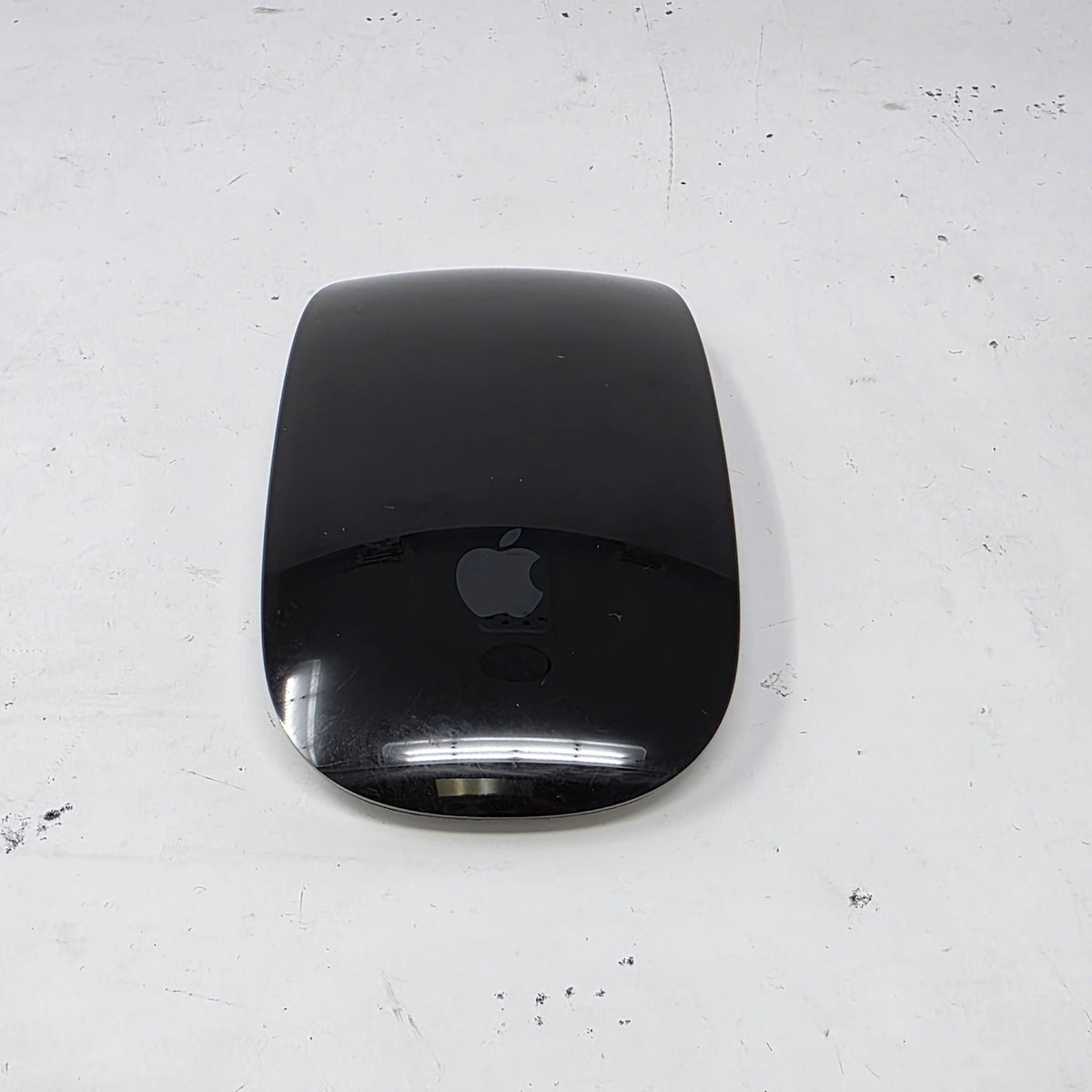 Apple Magic Mouse A1657 MMMQ3AM/A Wireless Bluetooth Multi-Touch Mouse Black