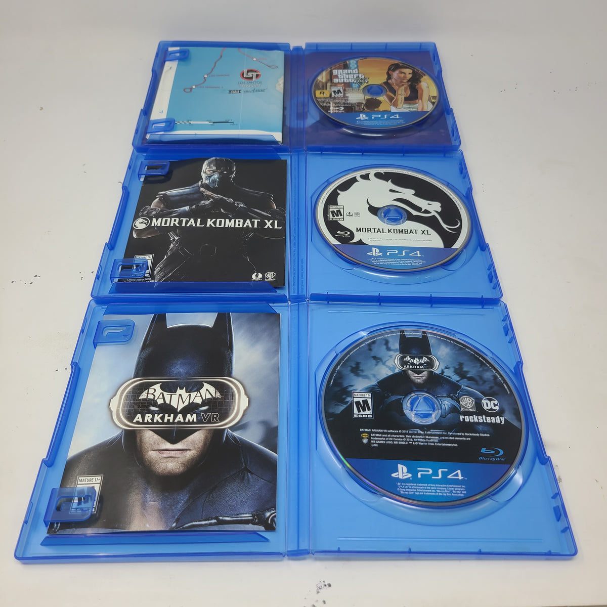 Lot of 6 Games PS4 GTA V Call of Duty Modern Warfare Black Ops 3 WWII Mortal Kombat