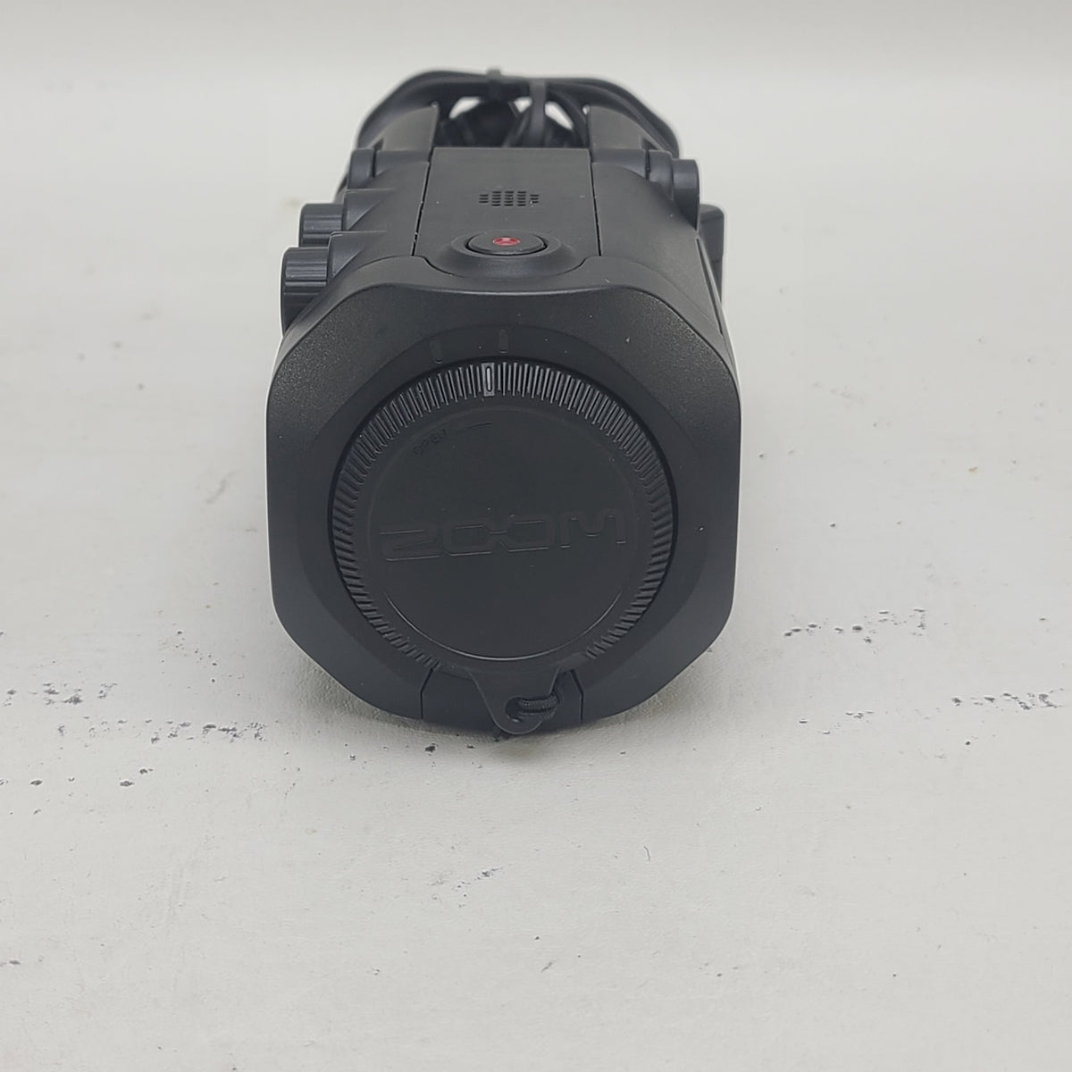Zoom Q8n-4K UHD 4K Handheld Recorder Built-In Mic SD HDMI USB Case