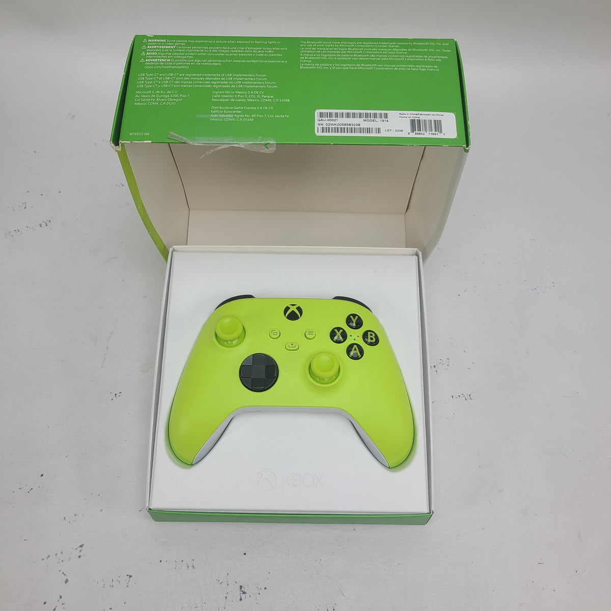 Microsoft Xbox One Wireless Controller Electric Volt QAU-00021