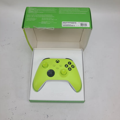 Microsoft Xbox One Wireless Controller Electric Volt QAU-00021