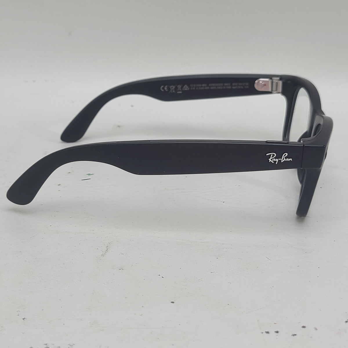Ray-Ban Meta Wayfarer Gen 2 Matte Black Standard RW4012 AI Smart Glasses