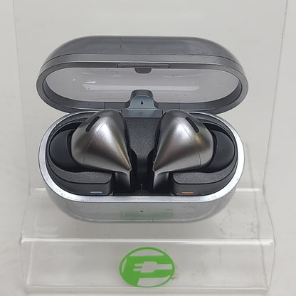 Samsung Galaxy Buds3 Pro SM-R630 Wireless Earbud Headphones Silver