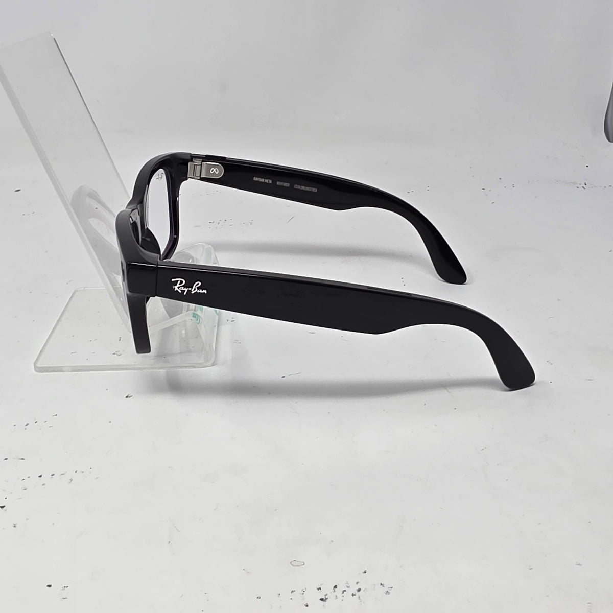 Ray-Ban Meta Wayfarer Gen 1 Shiny Black Standard RW4006 AI Smart Glasses