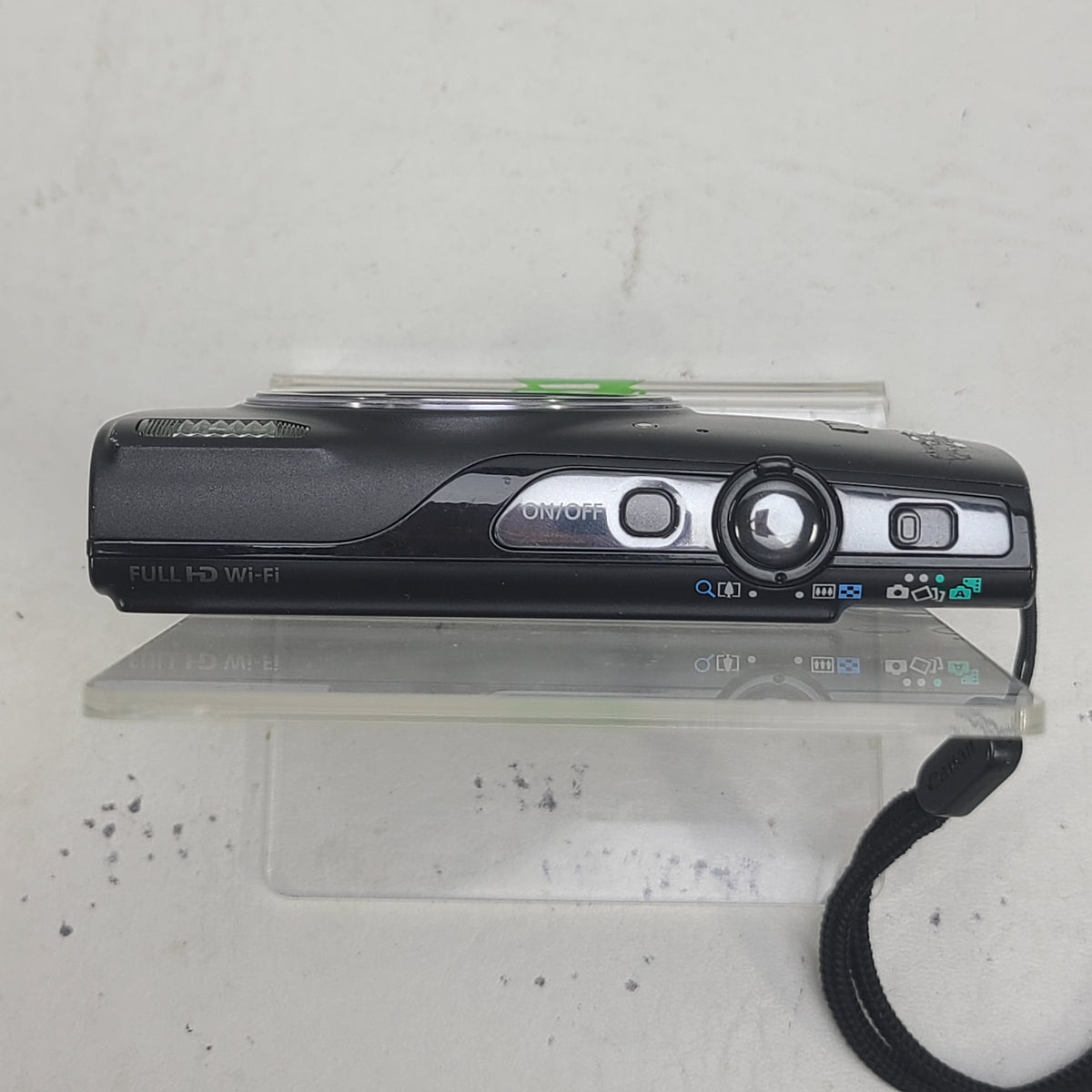 Canon PowerShot ELPH 350 HS 20.2MP Digital Point-And-Shoot Camera