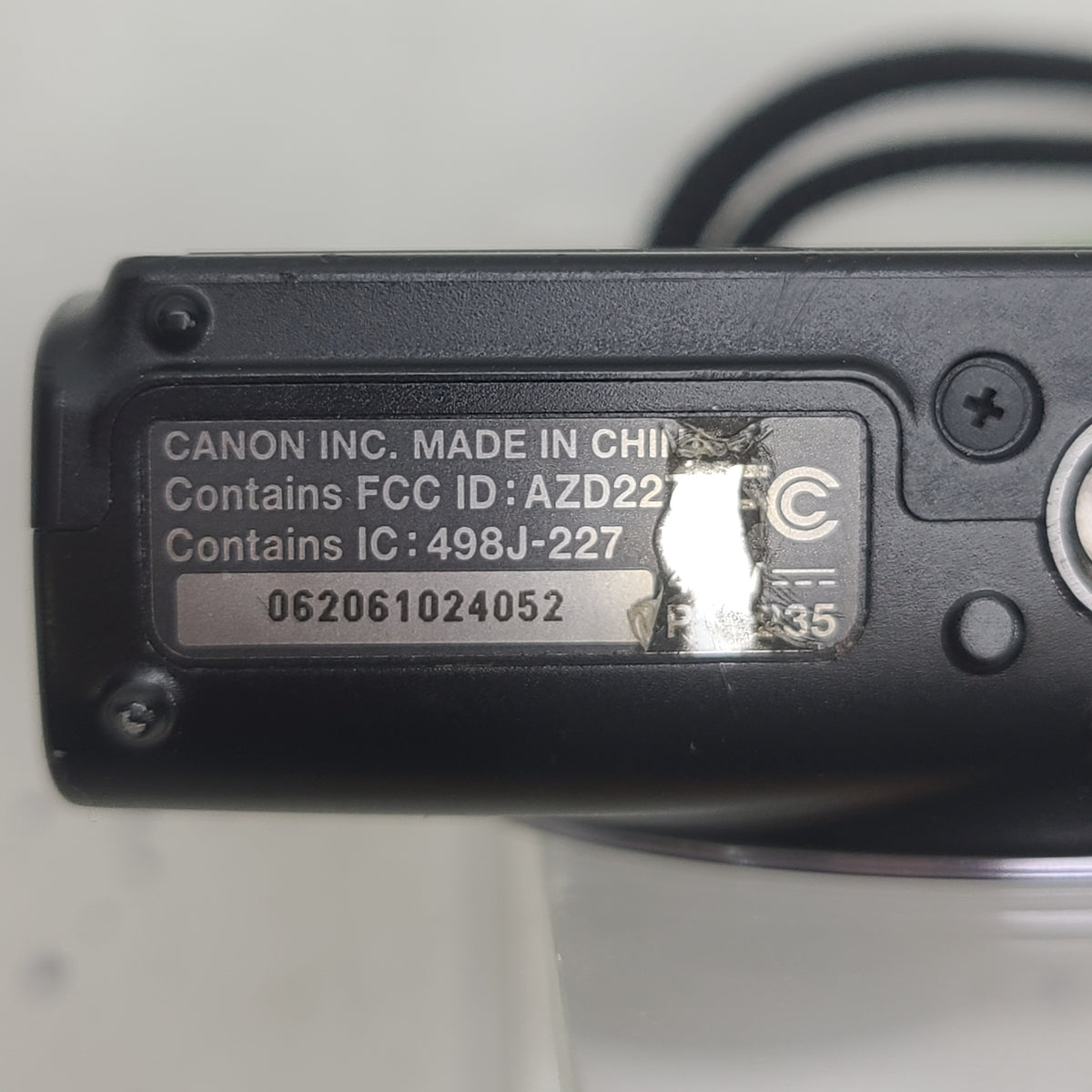 Canon PowerShot ELPH 350 HS 20.2MP Digital Point-And-Shoot Camera