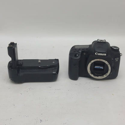 Canon EOS 7D 18.0MP Digital SLR DSLR Camera Black 
